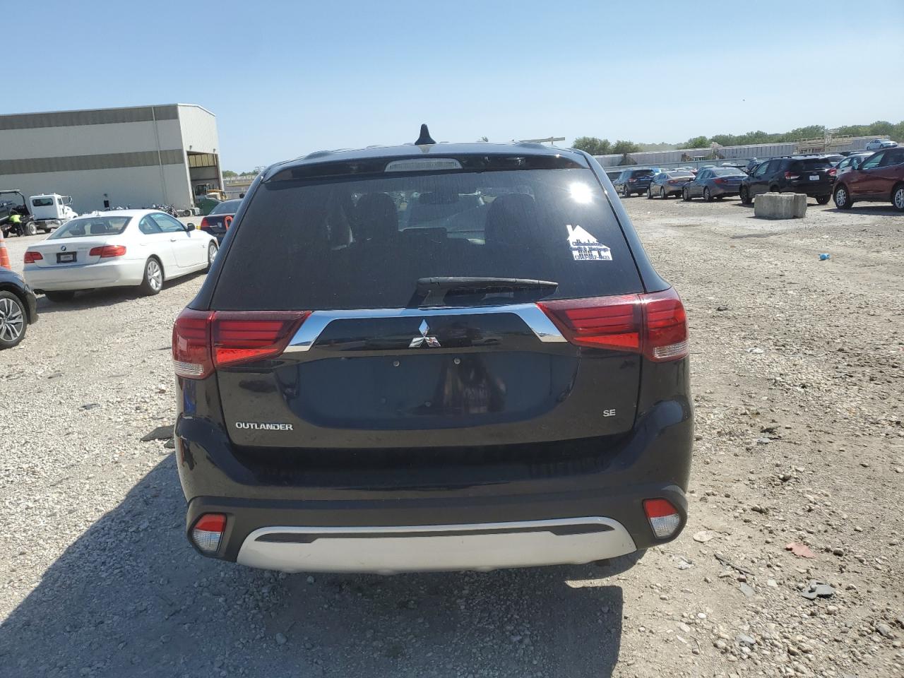 JA4AD3A39LZ016484 2020 Mitsubishi Outlander Se