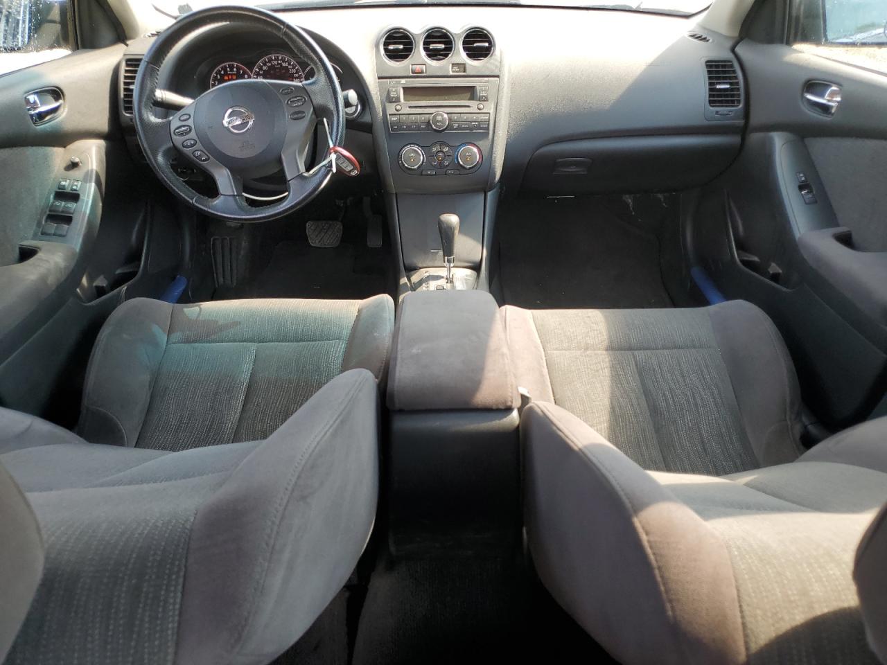 2012 Nissan Altima - Image 8