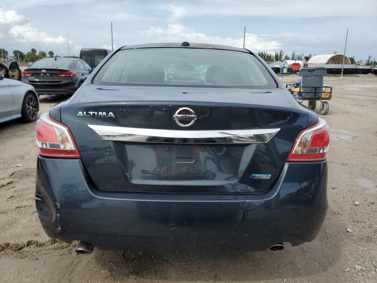 1N4AL3AP7DC287484 2013 Nissan Altima 2.5