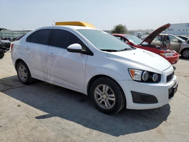 Седани CHEVROLET SONIC 2015 Білий