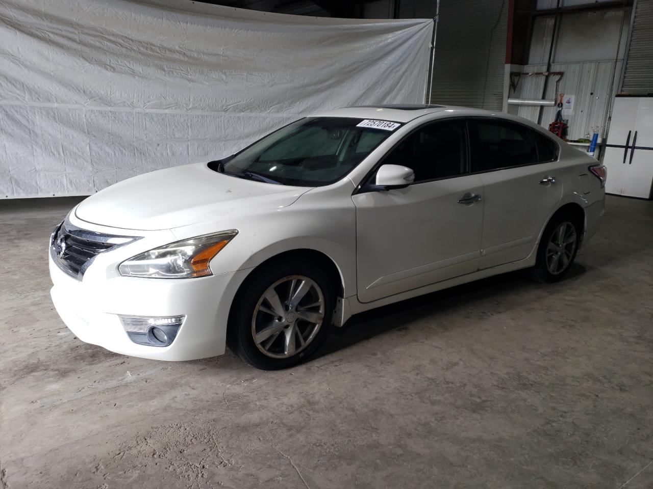2015 Nissan Altima - Image 1