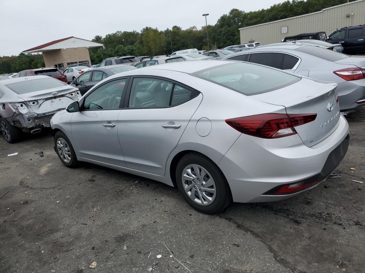 2019 Hyundai Elantra Se VIN: KMHD74LF3KU888142 Lot: 70503424