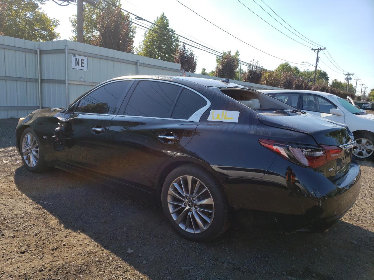 VIN JN1EV7AR0JM431125 2018 INFINITI Q50 no.2