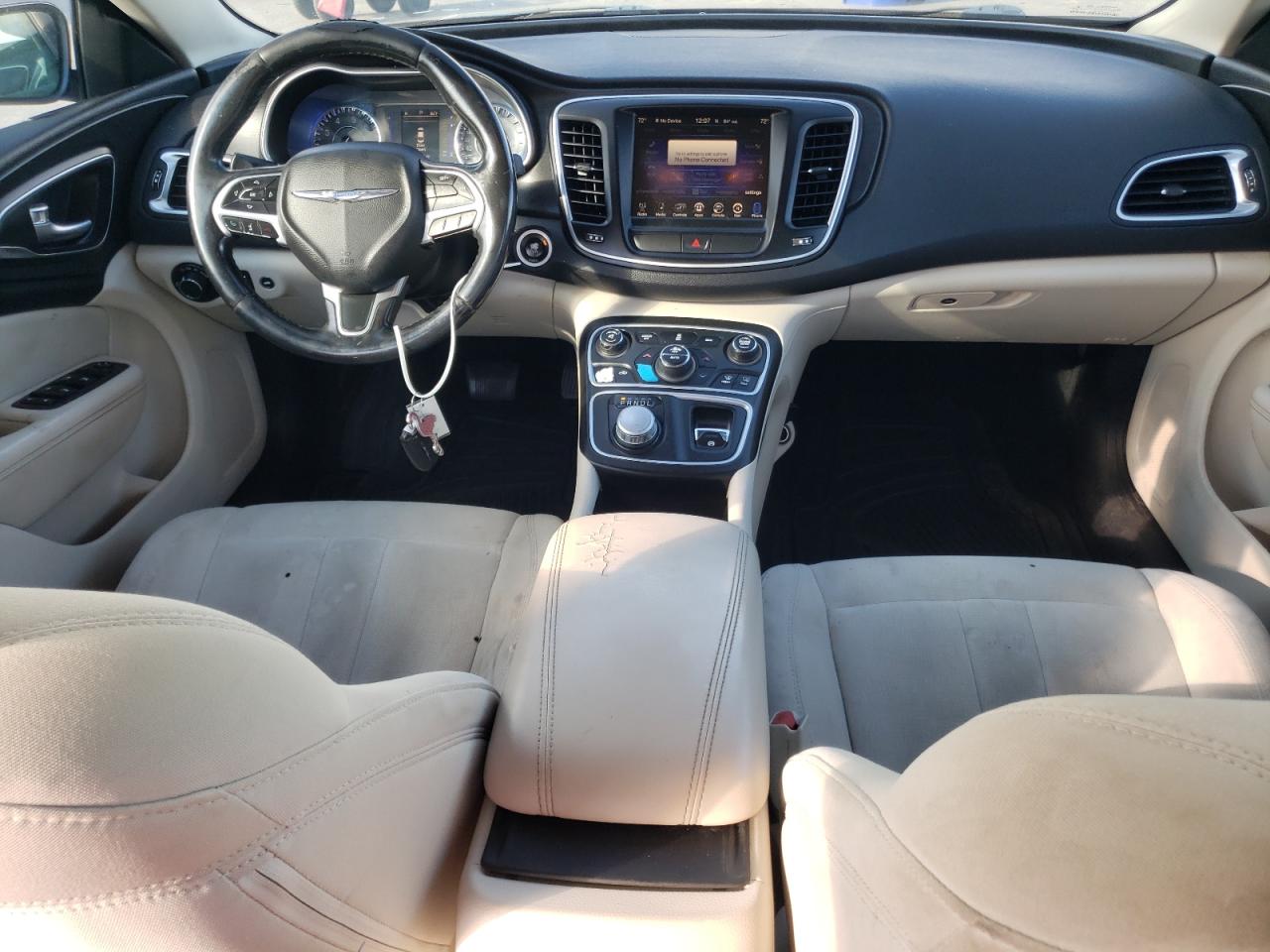 2016 Chrysler 200 - Image 8