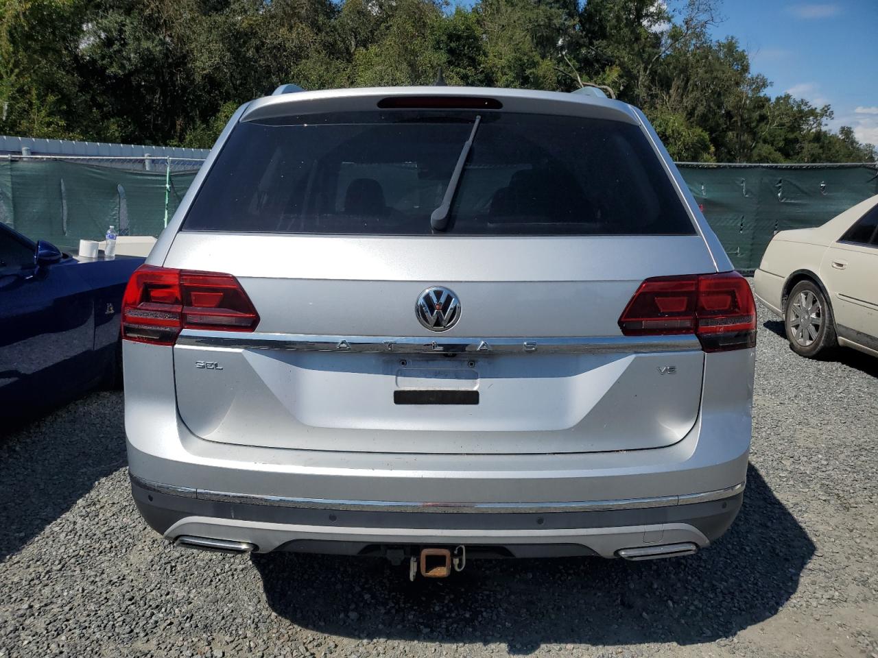 2018 Volkswagen Atlas Sel VIN: 1V2ER2CA7JC518407 Lot: 73724264