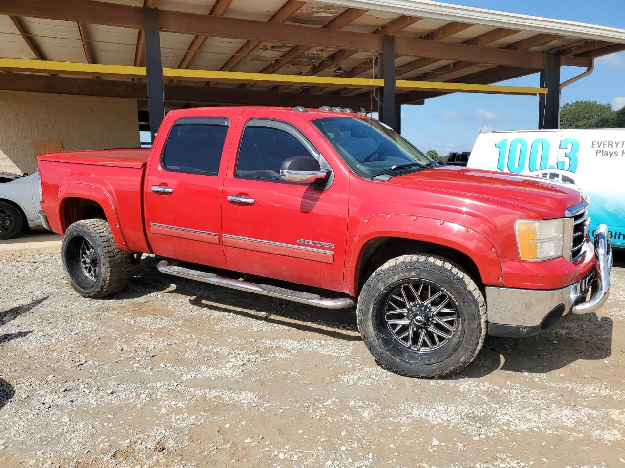 2013 GMC Sierra - Image 4
