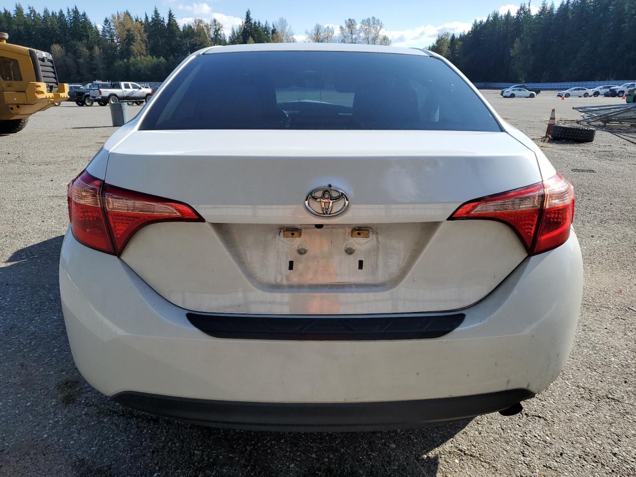 5YFBURHEXHP723227 2017 Toyota Corolla L