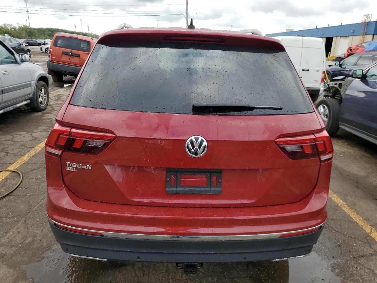 3VV3B7AX2LM075412 2020 Volkswagen Tiguan Se