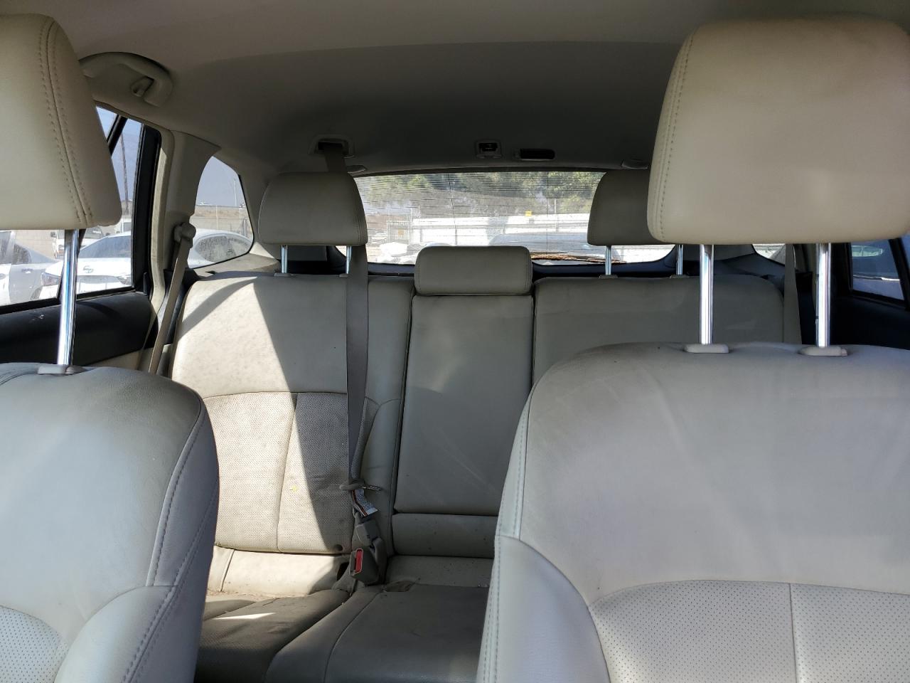 2011 Subaru Outback 2.5I Limited VIN: 4S4BRBKC3B3370969 Lot: 72015224