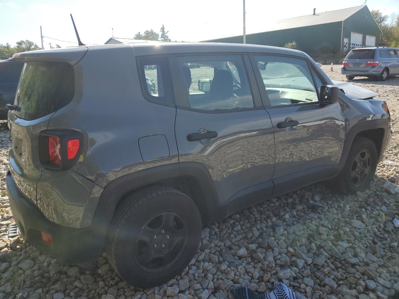 2019 Jeep Renegade - Image 3