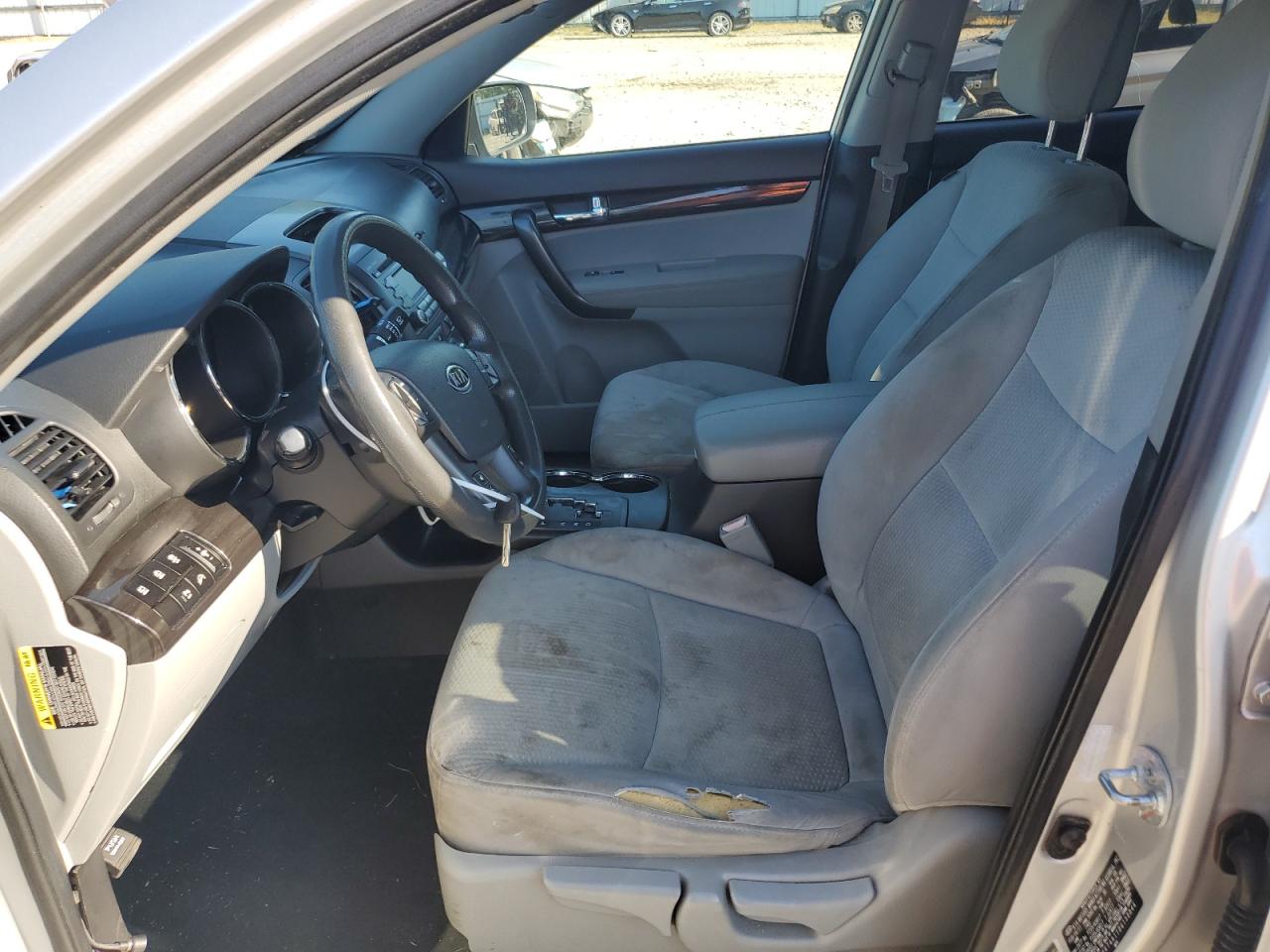 5XYKT4A11BG158844 2011 Kia Sorento Base 5XYKT4A11BG158844 2011 Kia Sorento Base