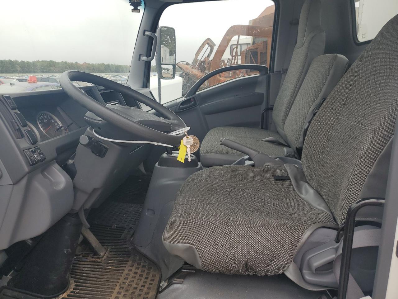 JALC4W165J7007945 2018 Isuzu Npr Hd