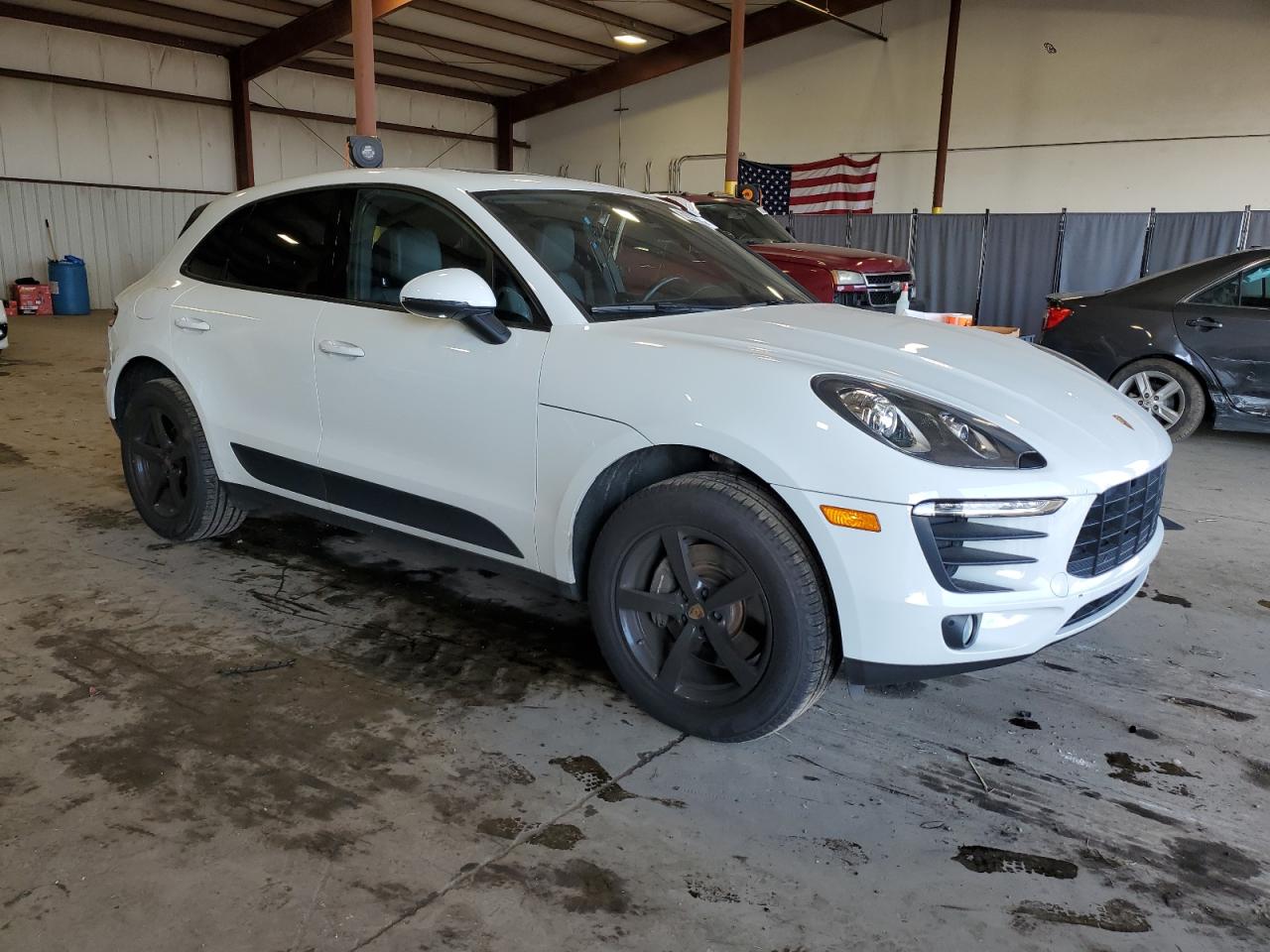 2018 Porsche Macan VIN: WP1AA2A54JLB22351 Lot: 69977904