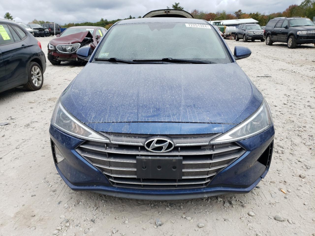 2019 Hyundai Elantra - Image 5