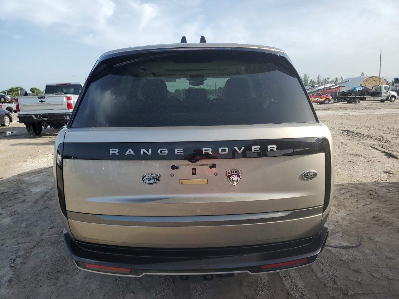 2023 Land Rover Range Rover Se VIN: SALKPBE71PA061943 Lot: 70228194