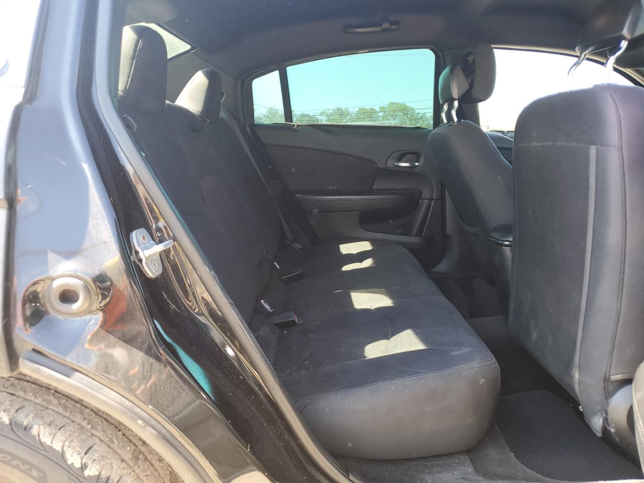 2013 Chrysler 200 - Image 10