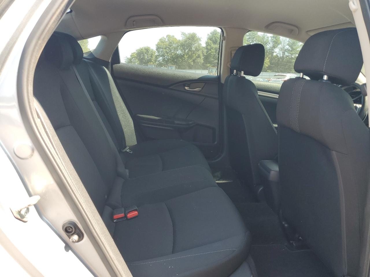 19XFC2F54HE224102 2017 Honda Civic Lx