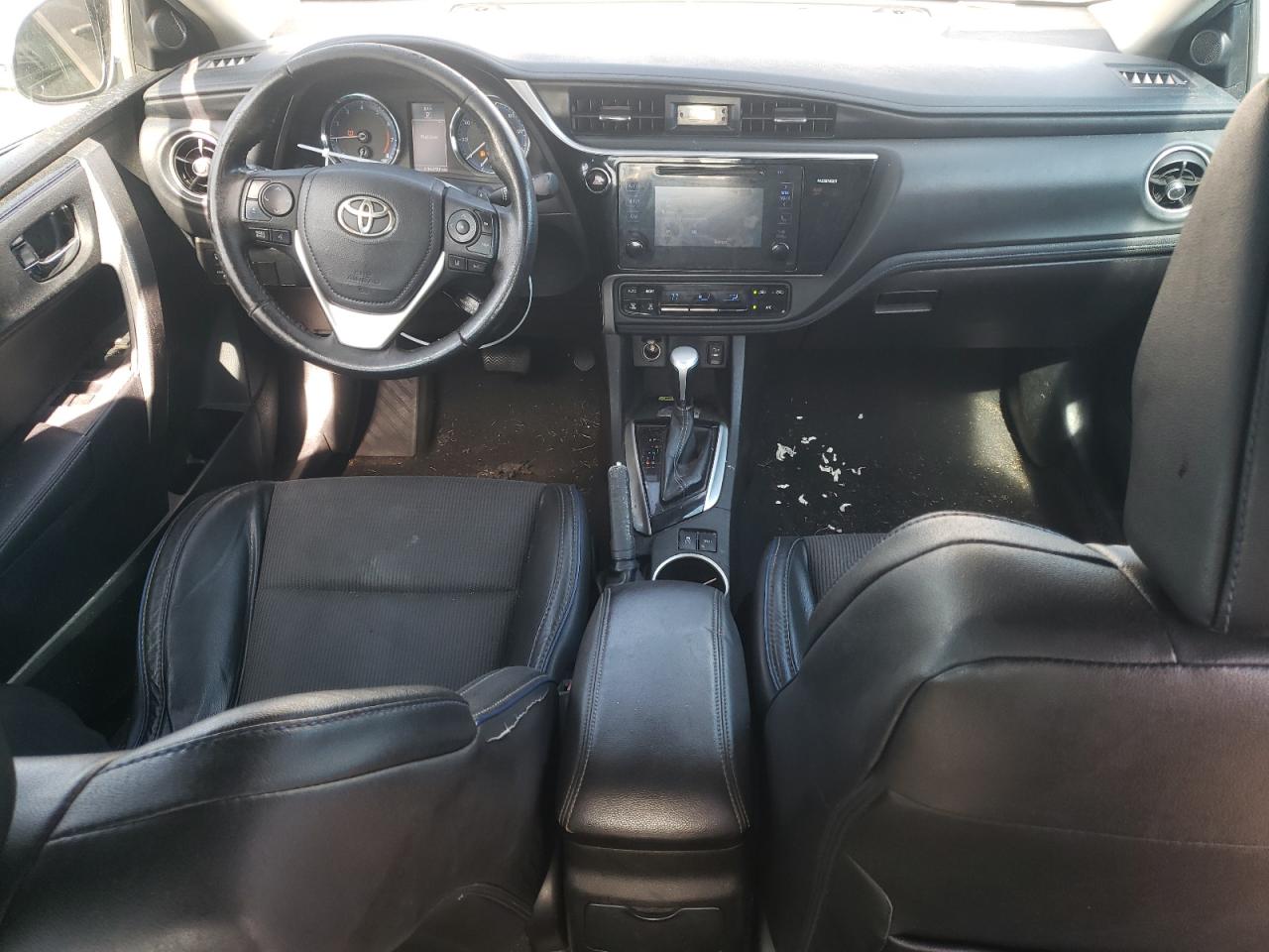 5YFBURHE8HP656661 2017 Toyota Corolla L