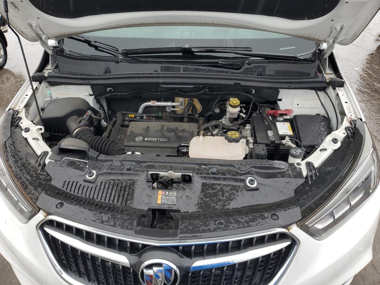 KL4CJCSB9JB723033 2018 Buick Encore Essence