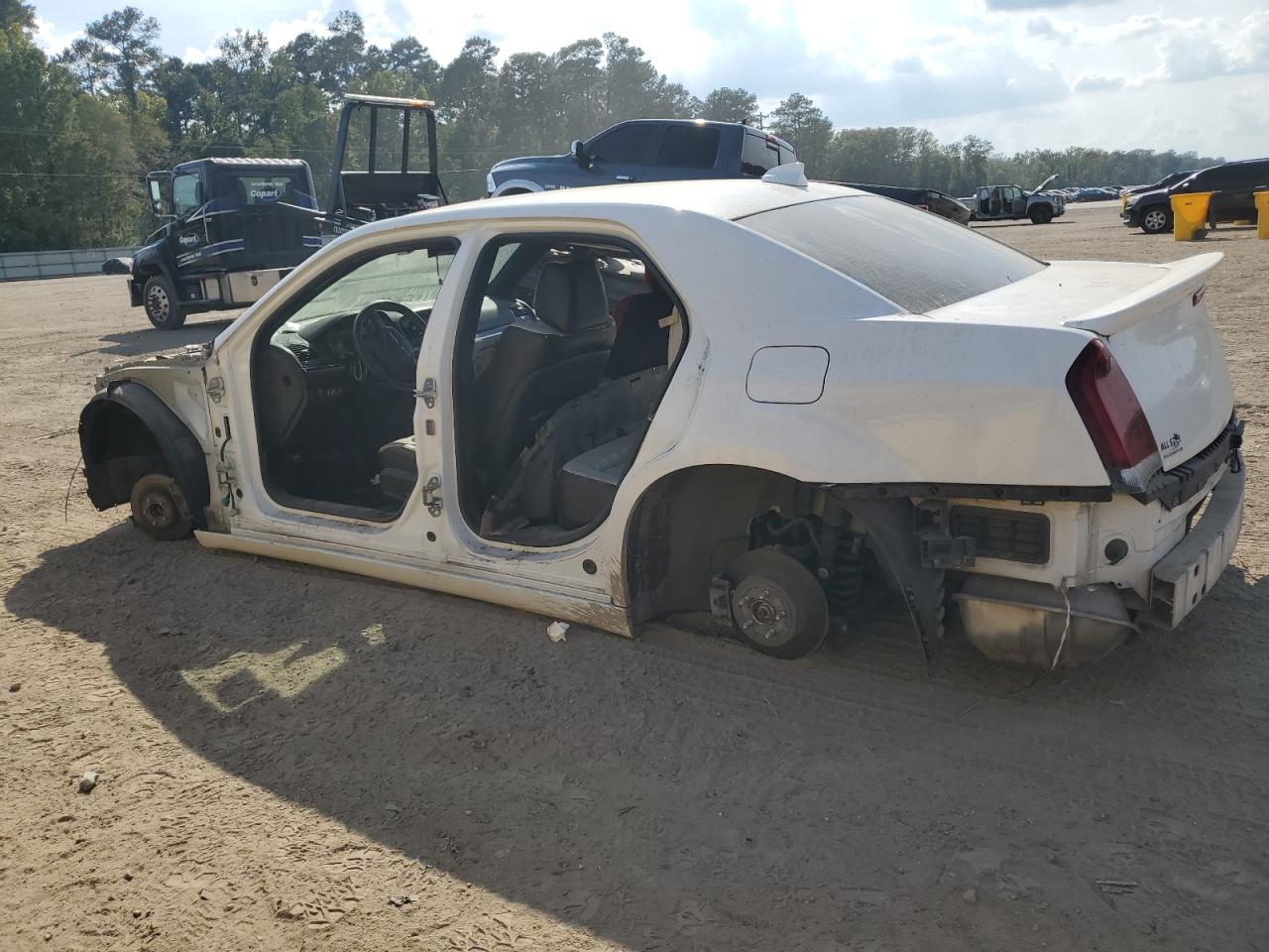 2019 Chrysler 300 - Image 2