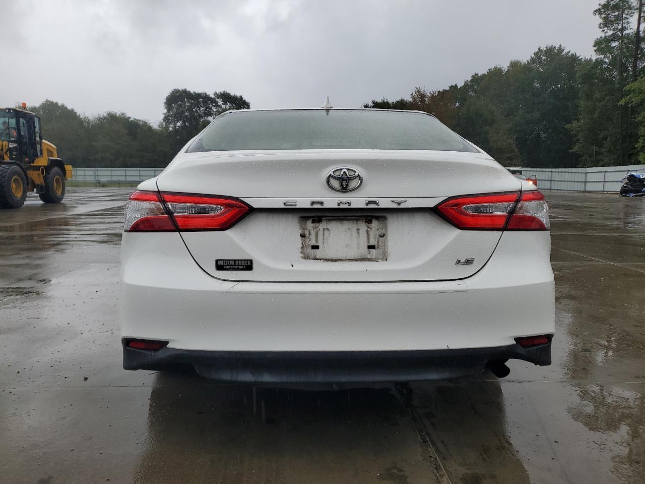 JTNB11HK8J3001149 2018 Toyota Camry L