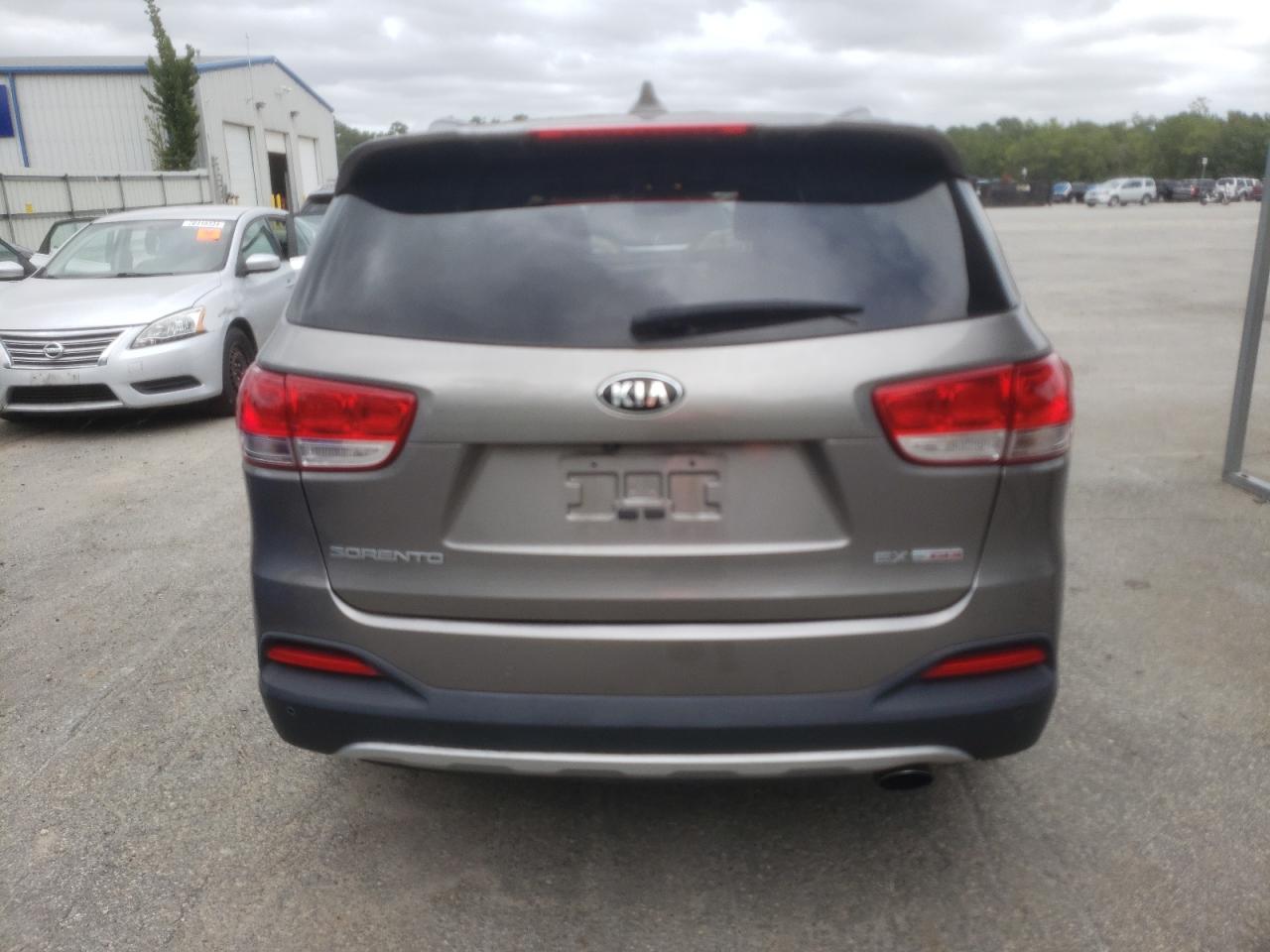 5XYPH4A15HG245386 2017 Kia Sorento Ex