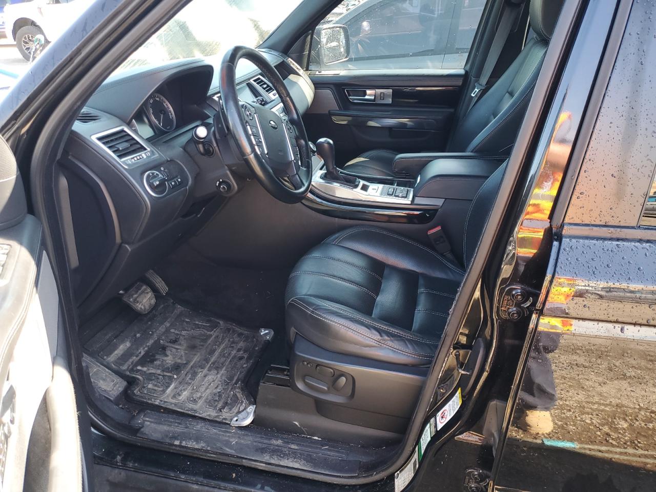 2012 Land Rover Range Rover - Image 7