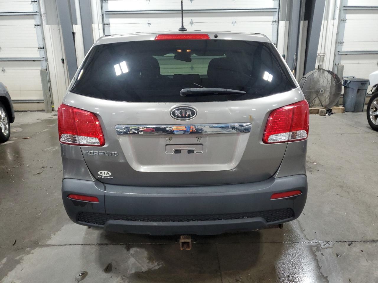 5XYKT3A12CG228797 2012 Kia Sorento Base