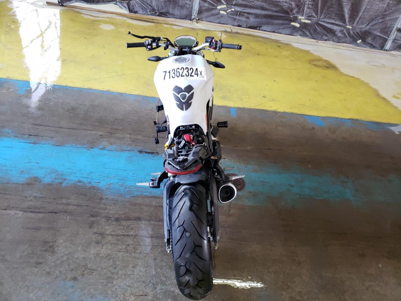 ML0MADBM4KT002776 2019 Ducati Monster 797+