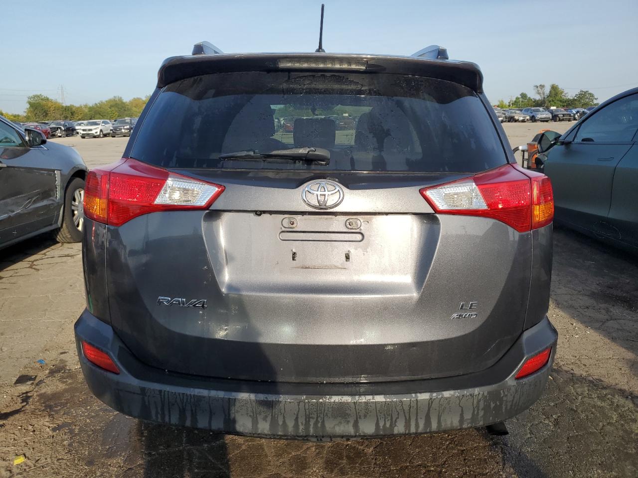 JTMBFREV5DD018847 2013 Toyota Rav4 Le