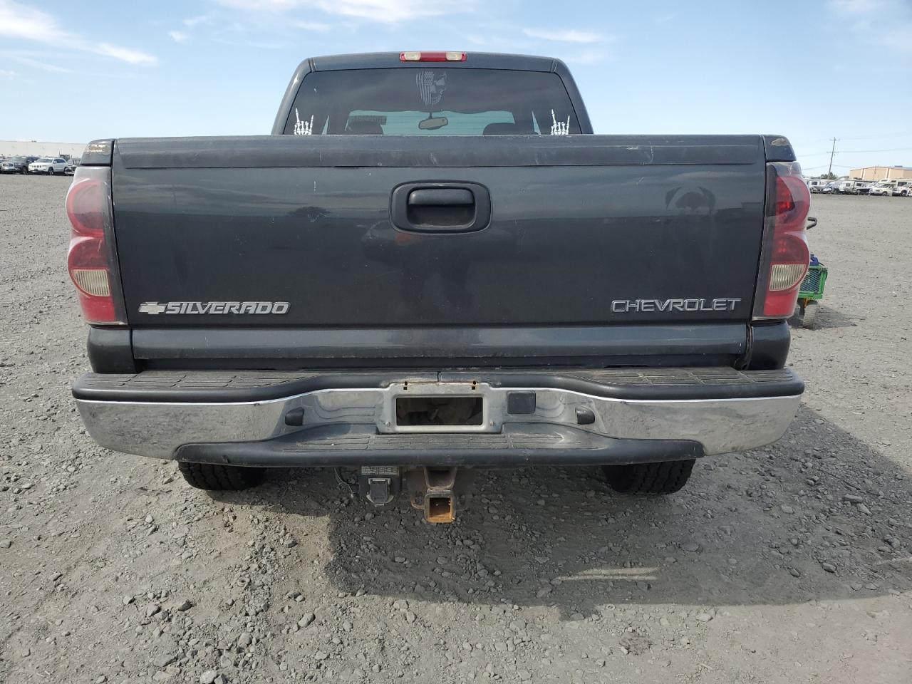 2004 Chevrolet Silverado K2500 VIN: 1GCGK23UX4F136769 Lot: 70293894