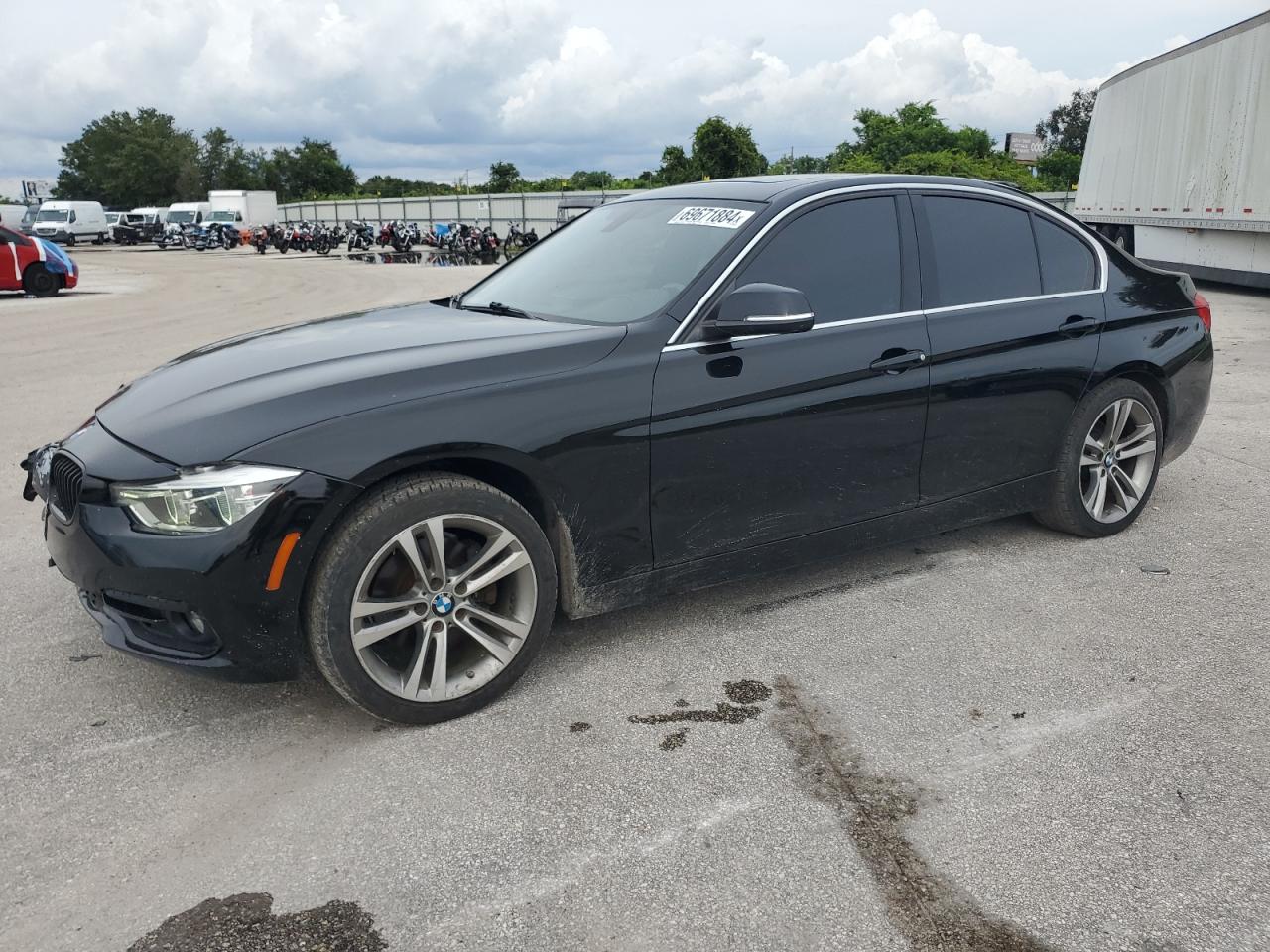 WBA8B9G51JNU57758 2018 BMW 3 SERIES - Image 1