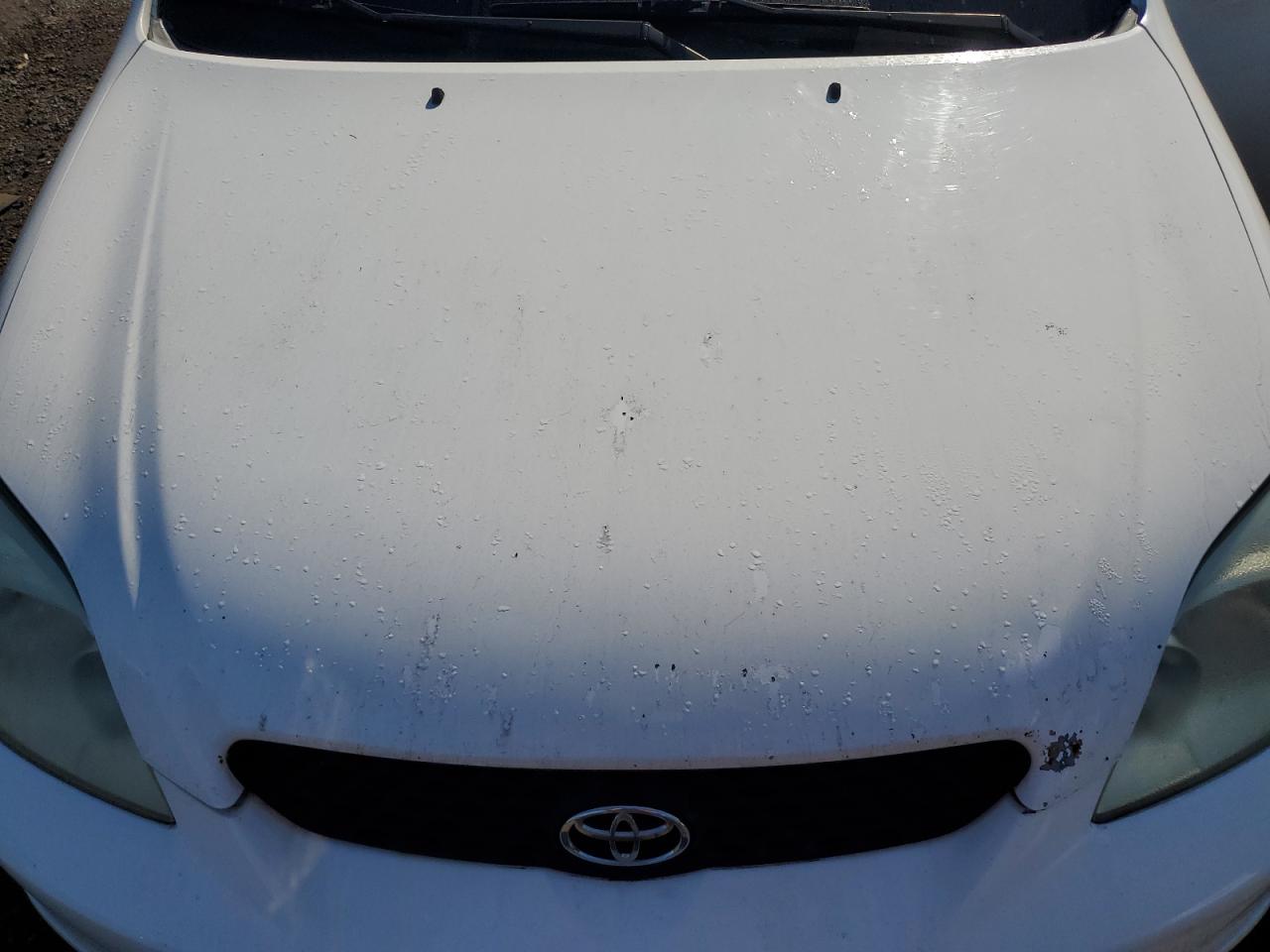 2004 Toyota Corolla Matrix Base VIN: 2T1LR32EX4C270121 Lot: 69841884