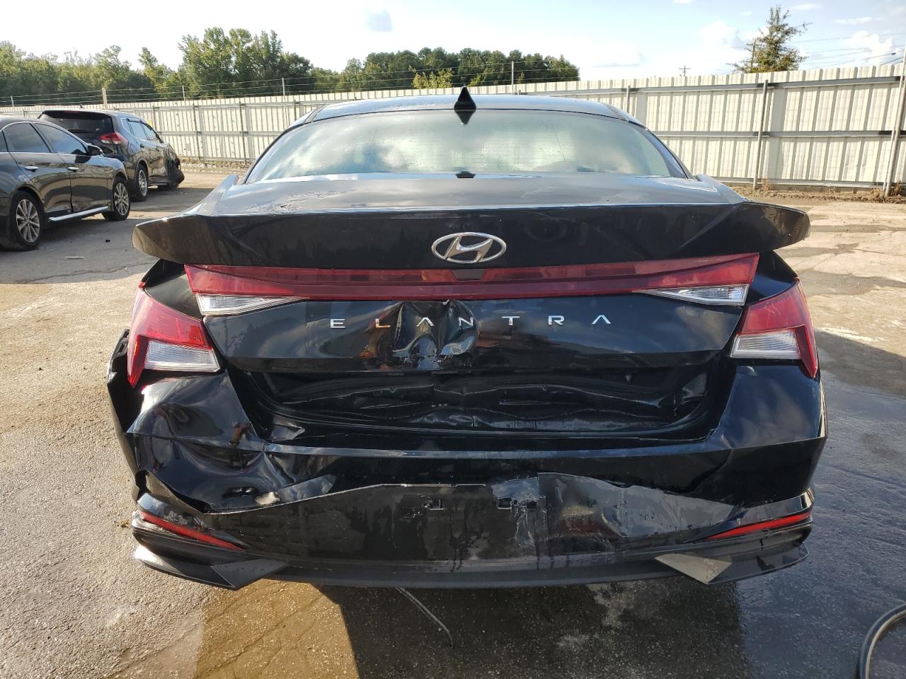 KMHLL4AG4NU337757 2022 Hyundai Elantra Se