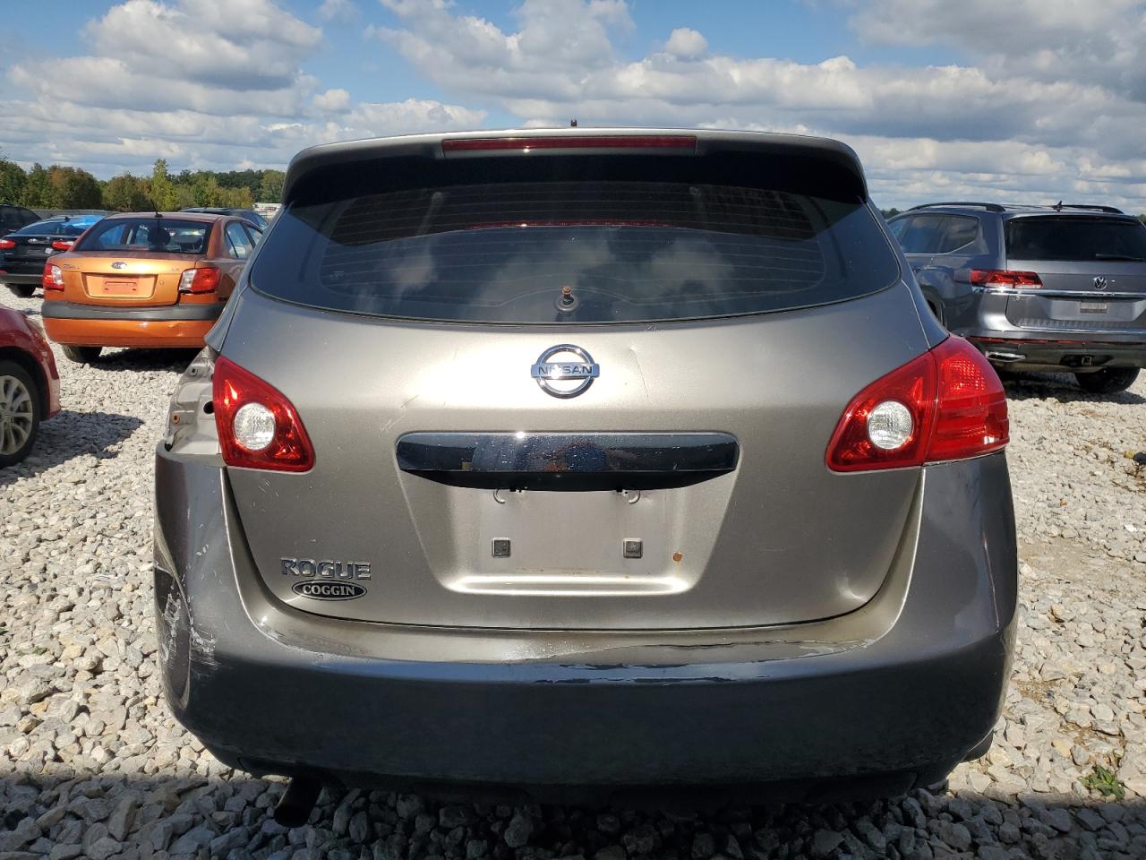 2011 Nissan Rogue S VIN: JN8AS5MT5BW165921 Lot: 72890944