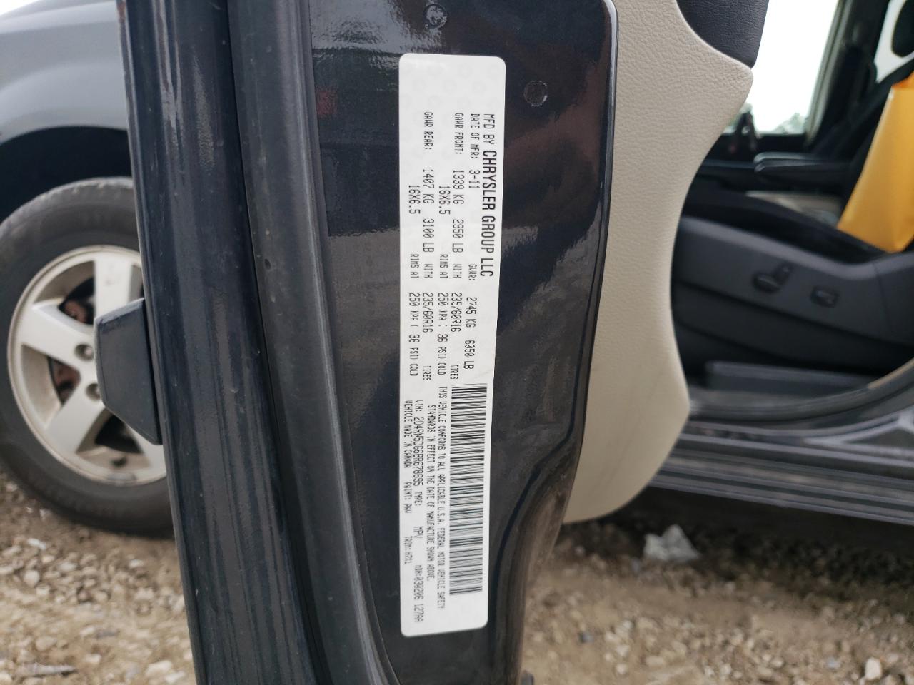 2D4RN5DG6BR678695 2011 Dodge Grand Caravan Crew