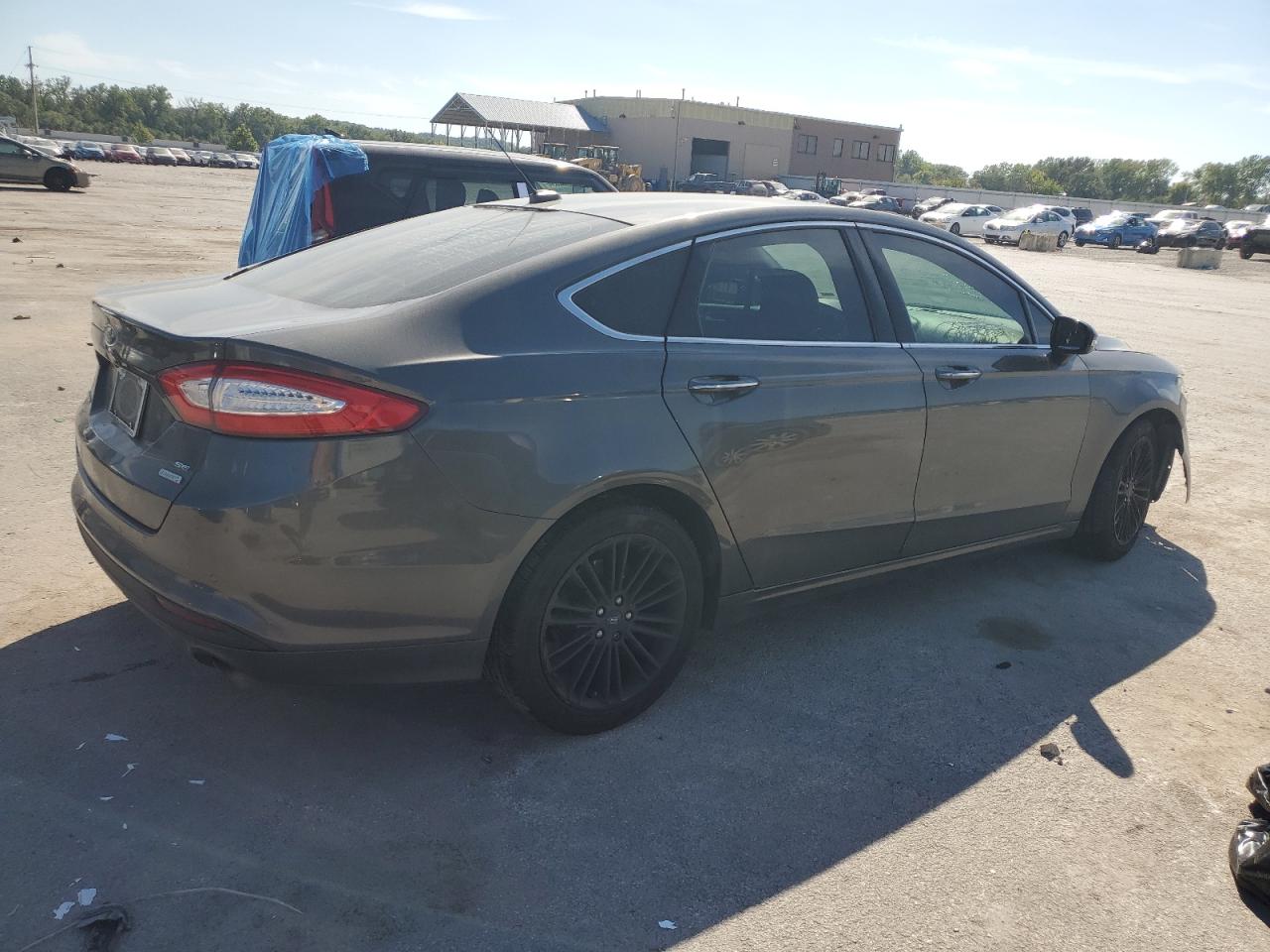 2016 Ford Fusion - Image 3