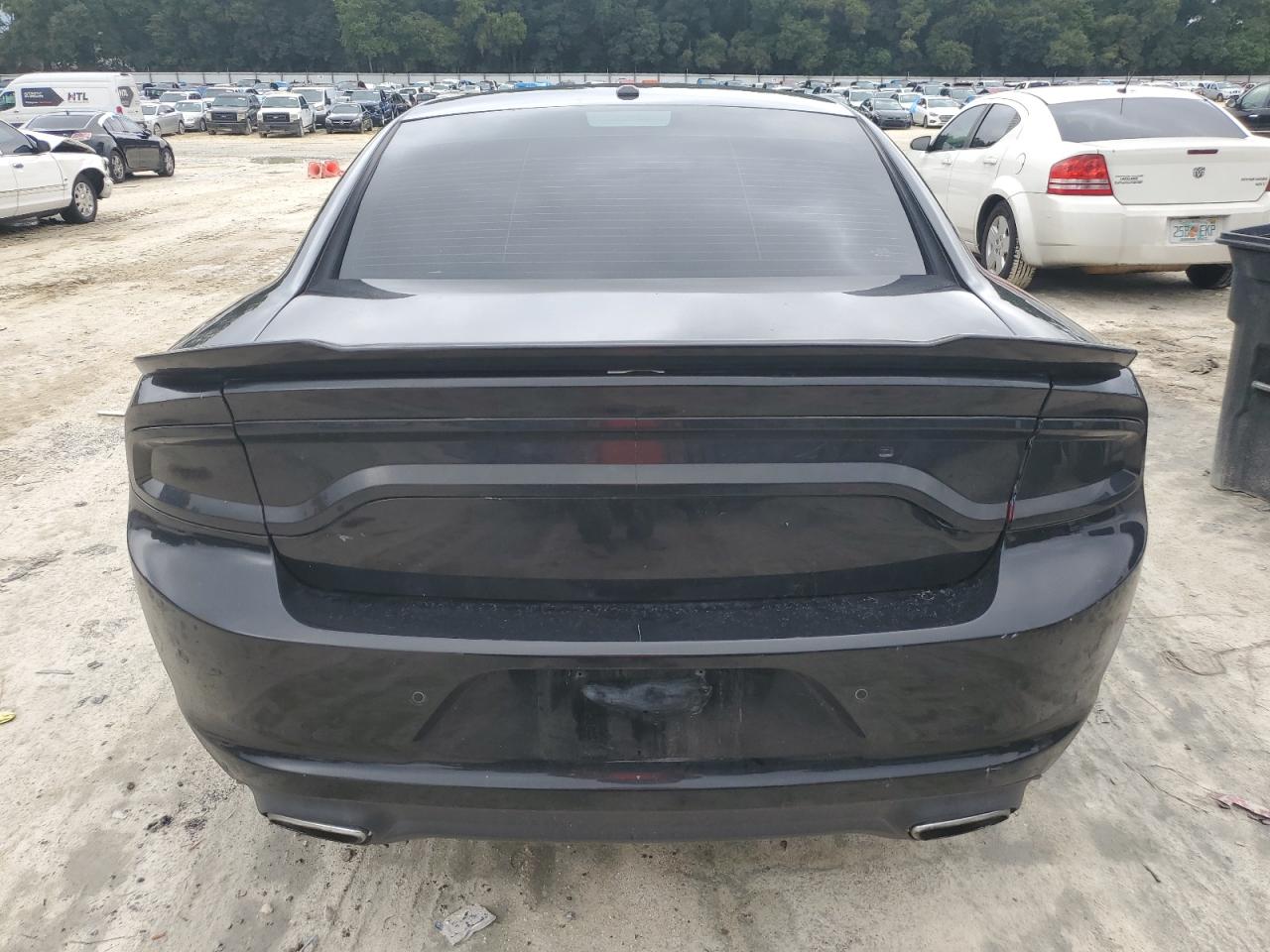 2C3CDXBG4HH552827 2017 Dodge Charger Se