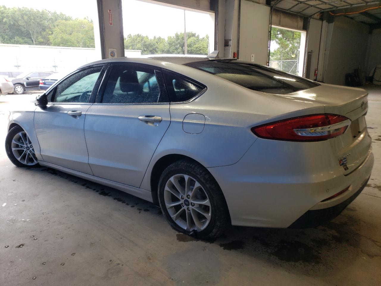 3FA6P0HDXKR112357 2019 Ford Fusion Se