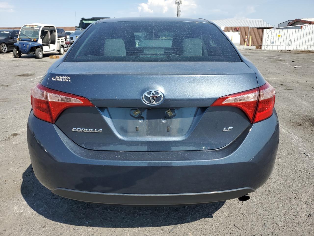 VIN 2T1BURHE2JC117202 2018 TOYOTA COROLLA no.6