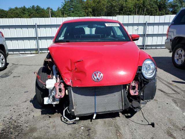  VOLKSWAGEN BEETLE 2019 Czerwony