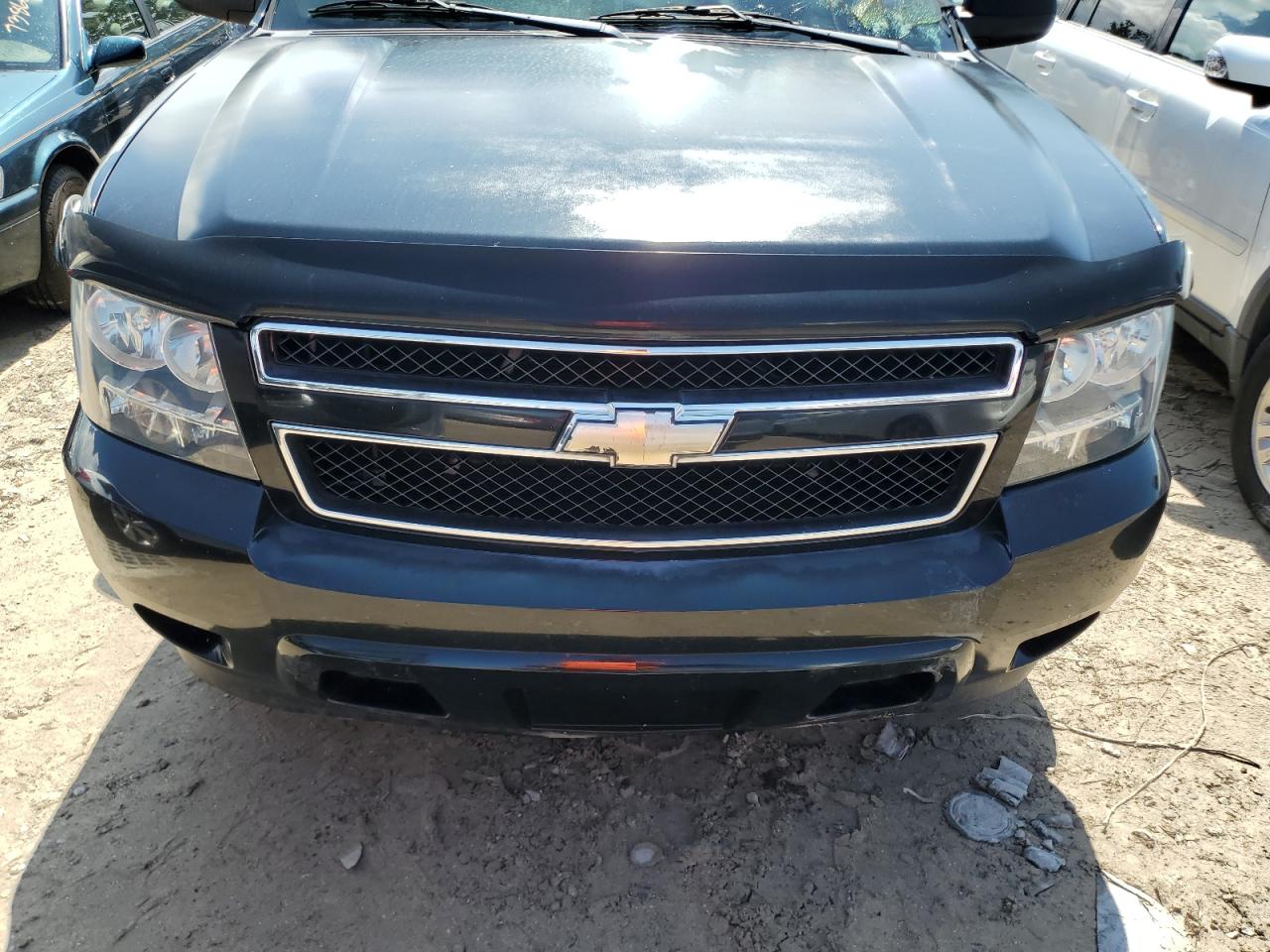 1GNFC16098R257297 2008 Chevrolet Suburban C1500 Ls