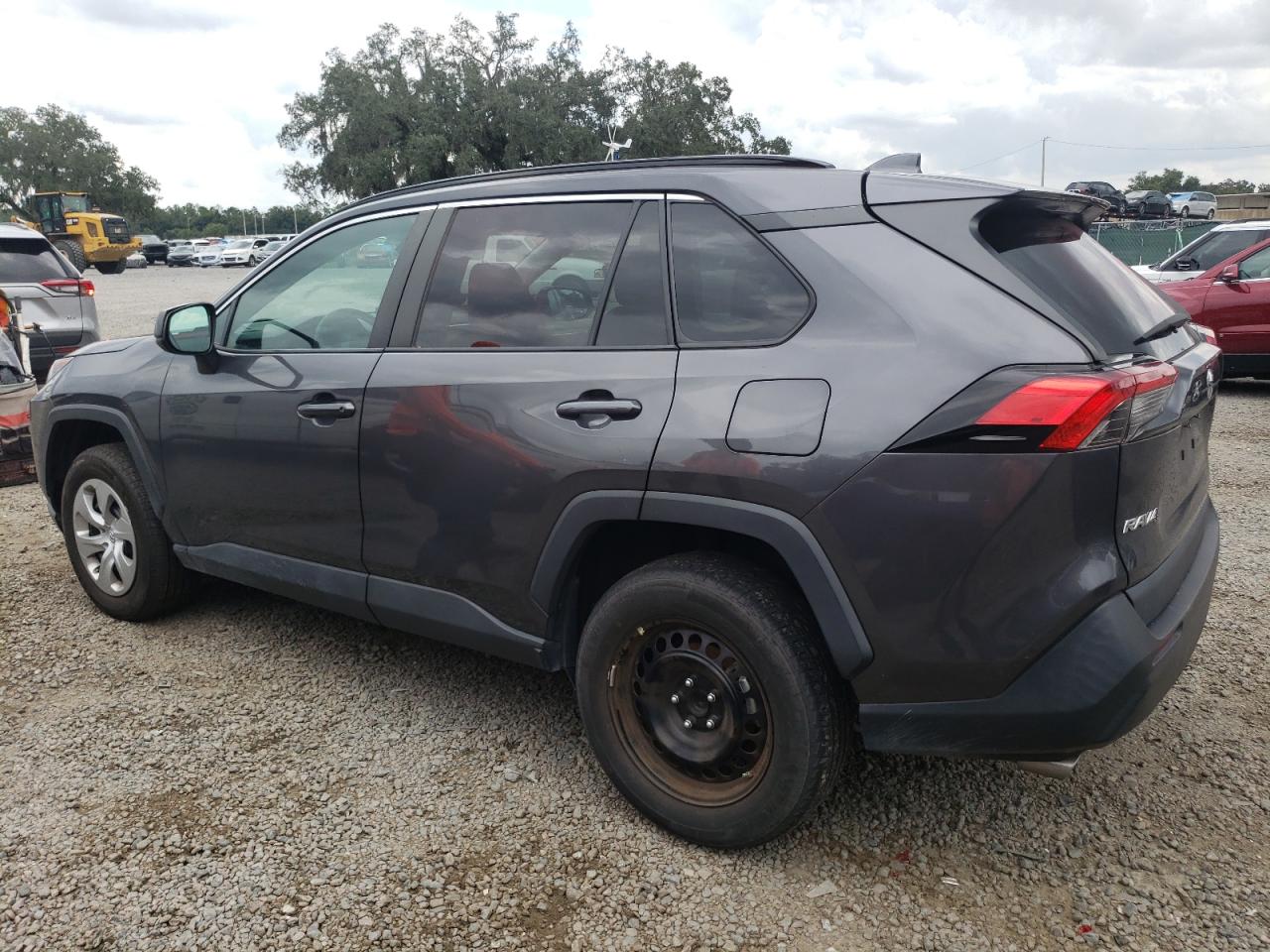 2T3H1RFV4MW170368 2021 TOYOTA RAV 4 - Image 2