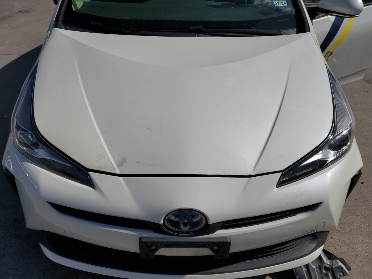 JTDKARFU6K3098053 2019 Toyota Prius