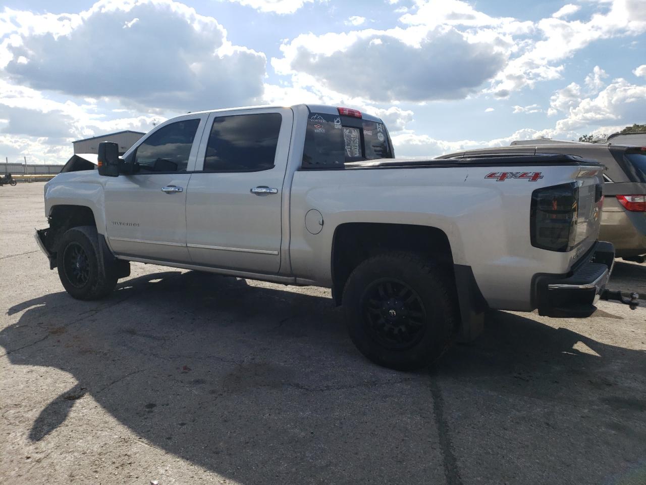2014 Chevrolet Silverado - Image 2