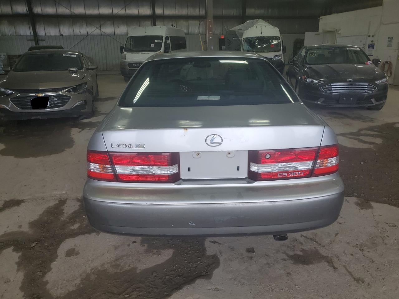 2000 Lexus Es 300 VIN: JT8BF28G9Y5077600 Lot: 69449384