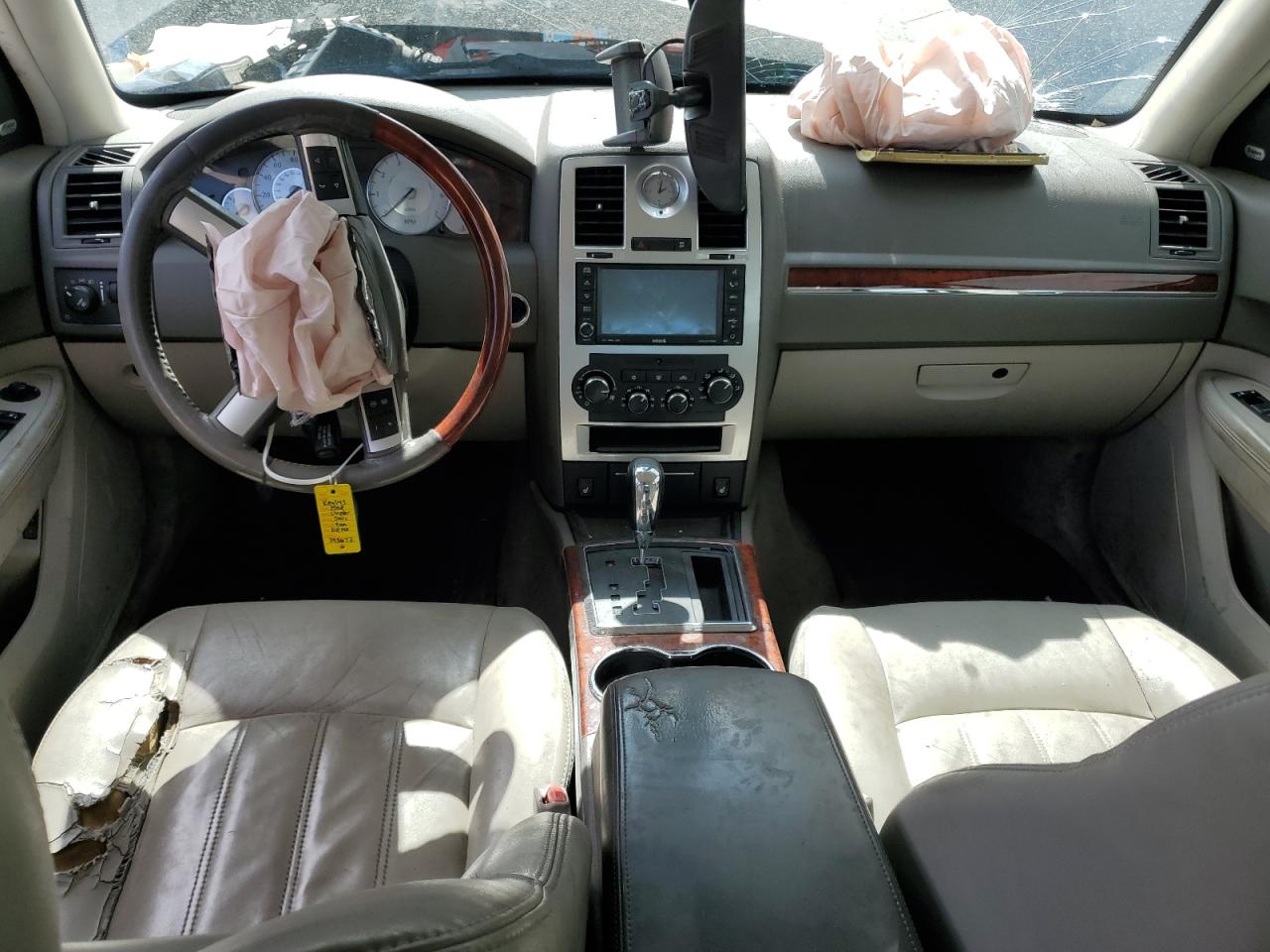 2008 Chrysler 300C VIN: 2C3KK63H48H218140 Lot: 71375264