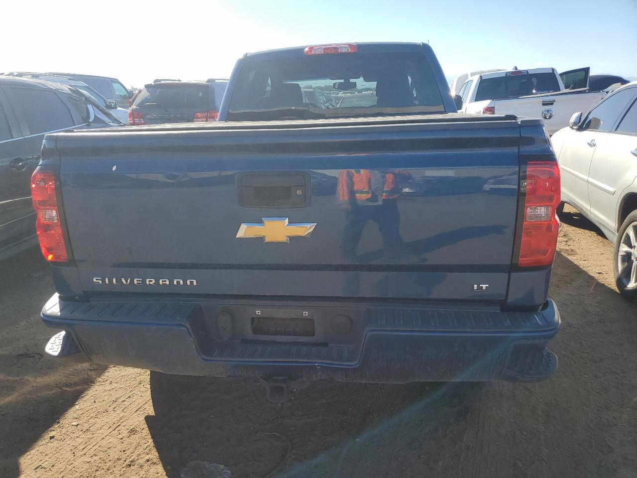 2017 Chevrolet Silverado - Image 6
