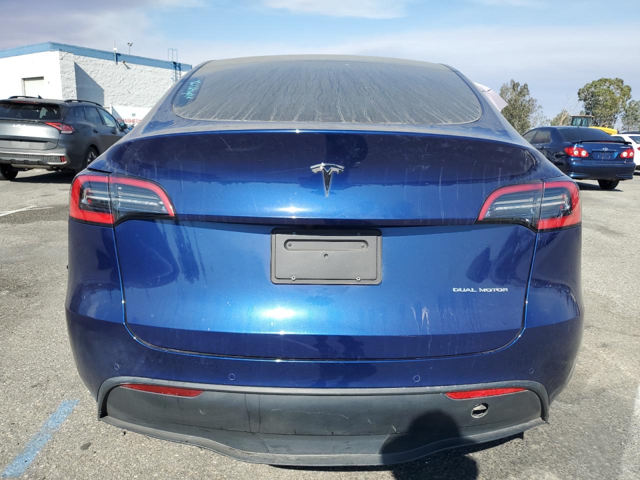 2020 Tesla Model Y VIN: 5YJYGDEE5LF049369 Lot: 70823644