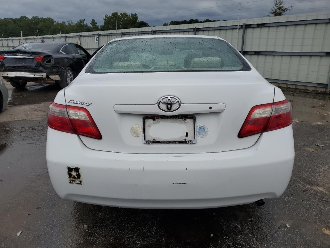 2009 Toyota Camry - Image 6